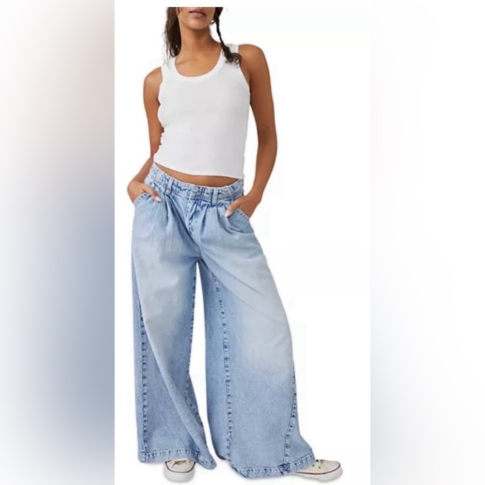 Free People Vintage Light Blue Wide Leg Jeans - Picture 11 of 12